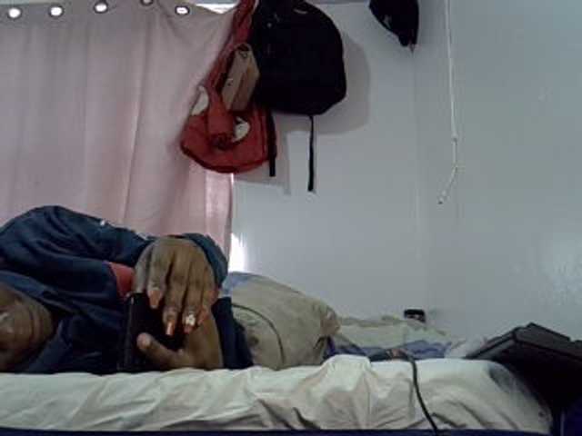 Cutegod22 live cam on BongaCams
