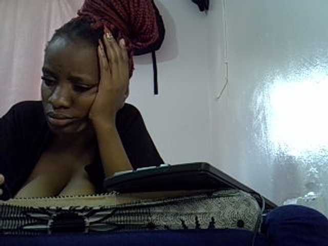 Cutegod22 live cam on BongaCams
