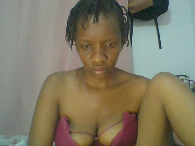 Cutegod22 live cam on BongaCams