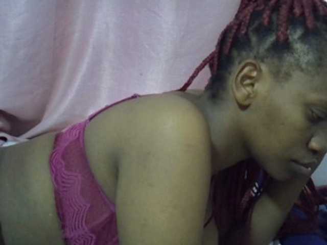 Cutegod22 live cam on BongaCams