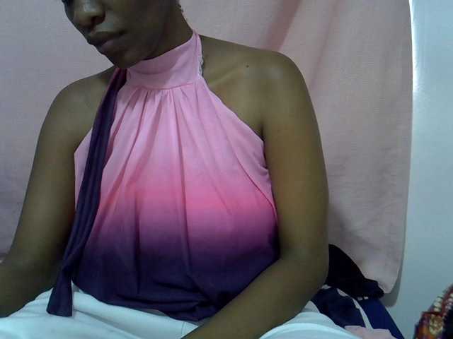 Cutegod22 live cam on BongaCams