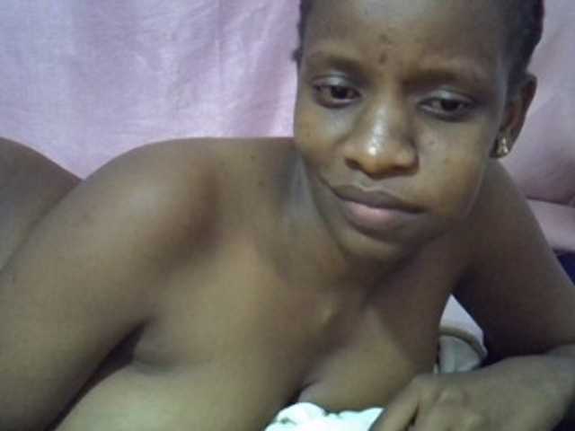 Cutegod22 live cam on BongaCams