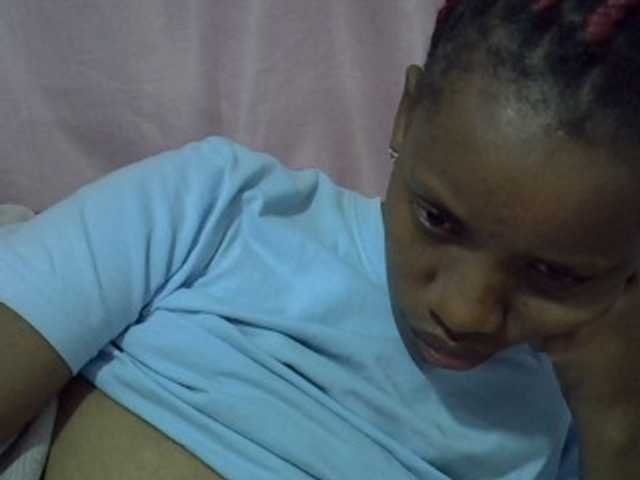 Cutegod22 live cam on BongaCams