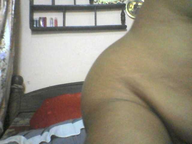 glamour01 live cam on BongaCams