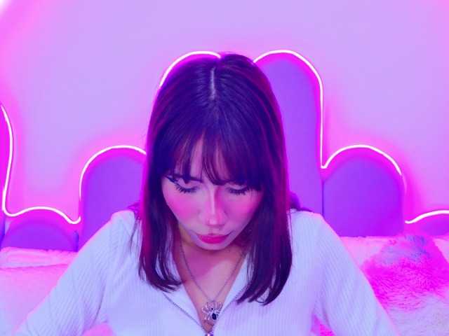 BunnySexyy's BongaCams show and profile