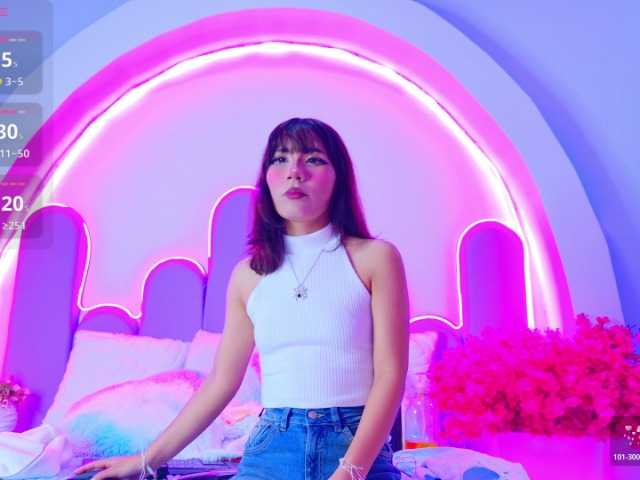 BunnySexyy's BongaCams show and profile