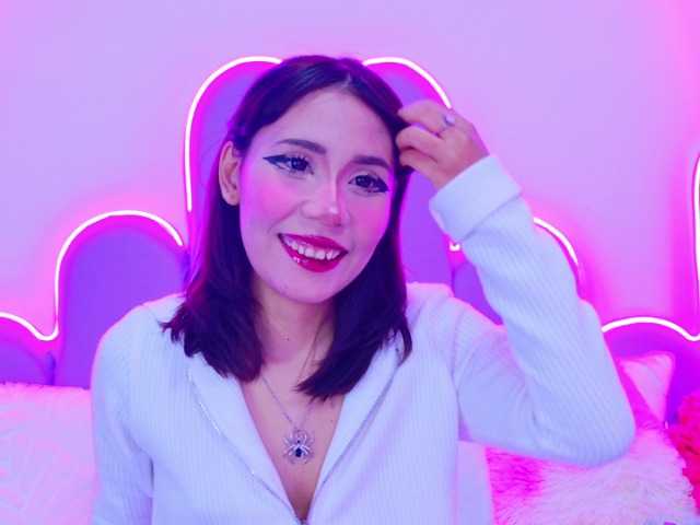 BunnySexyy's BongaCams show and profile