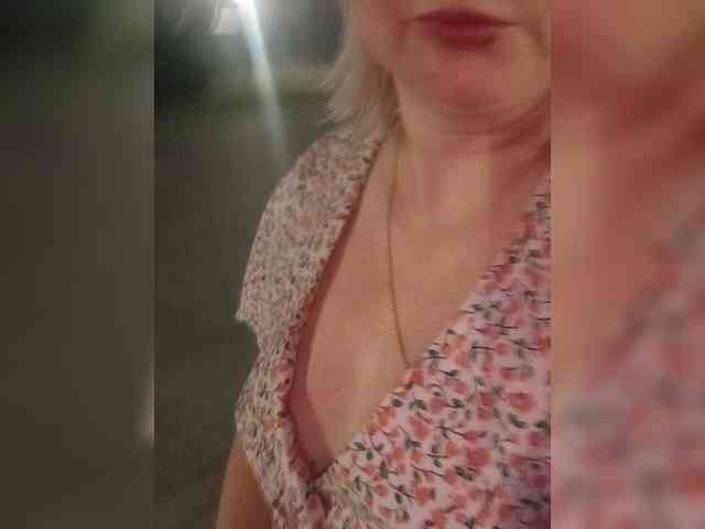 Lady-marshmallows webcam