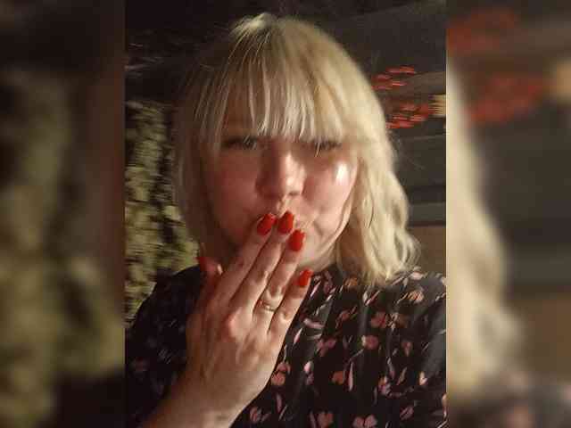 Lady-marshmallows webcam