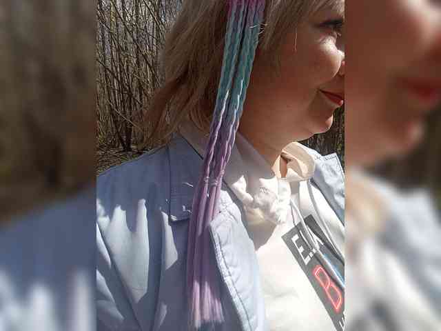 Model: Lady-marshmallows
