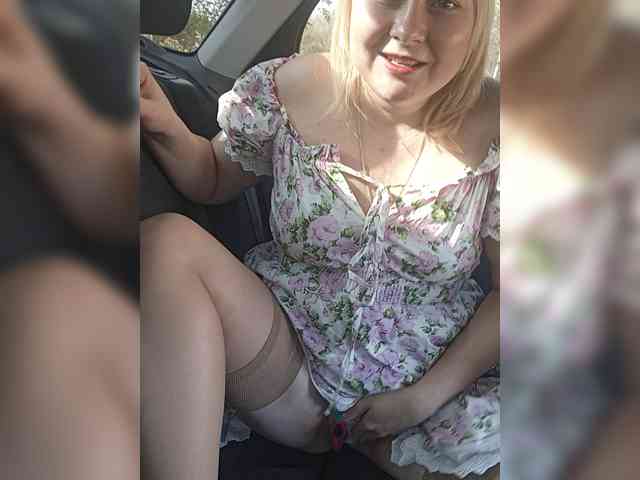 Lady-marshmallows webcam