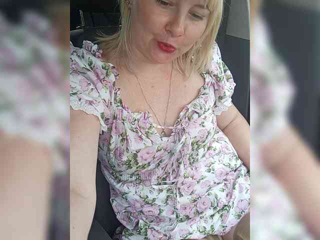 Lady-marshmallows webcam