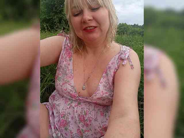 Lady-marshmallows webcam