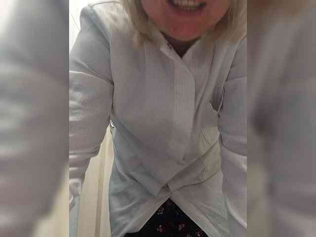 Lady-marshmallows webcam