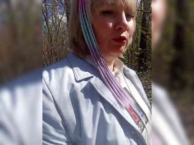 Model: Lady-marshmallows