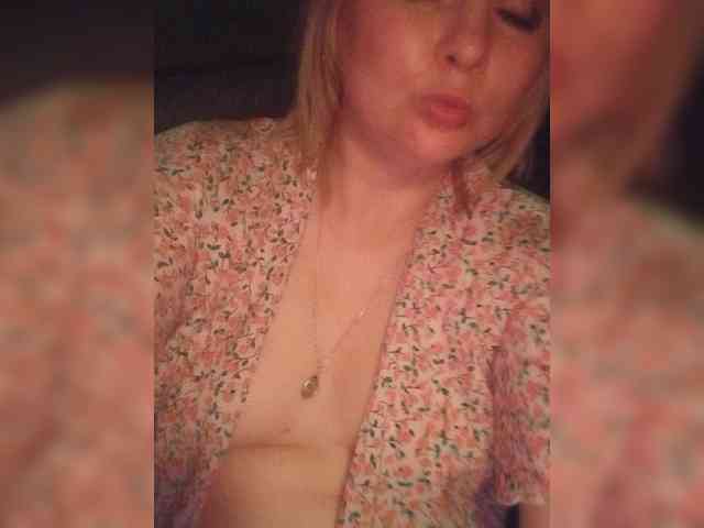 Lady-marshmallows webcam