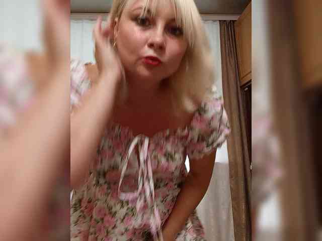Lady-marshmallows webcam