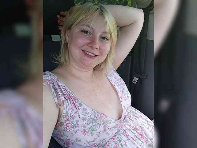 Lady-marshmallows webcam