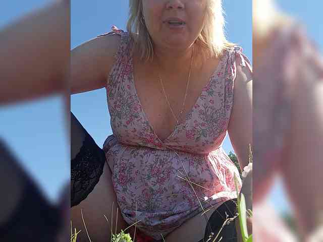 Lady-marshmallows webcam