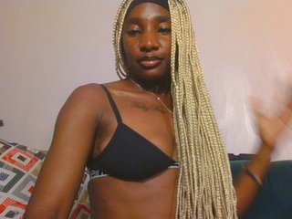 Hornycammy23's Live Webcam