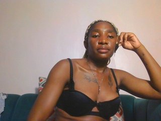 Hornycammy23's Live Webcam