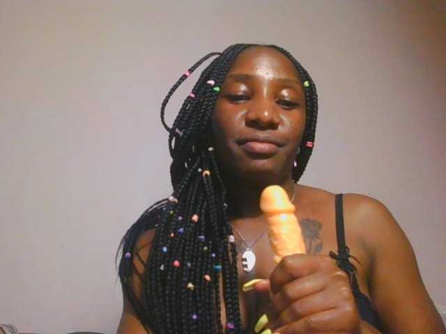 Hornycammy23