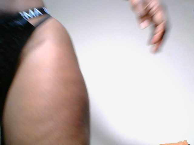 Hornycammy23