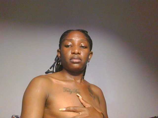 Hornycammy23