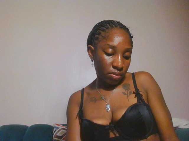 Hornycammy23