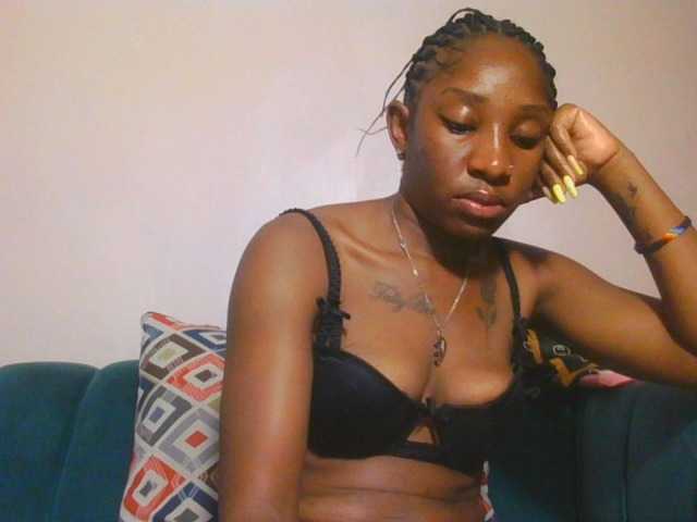Hornycammy23