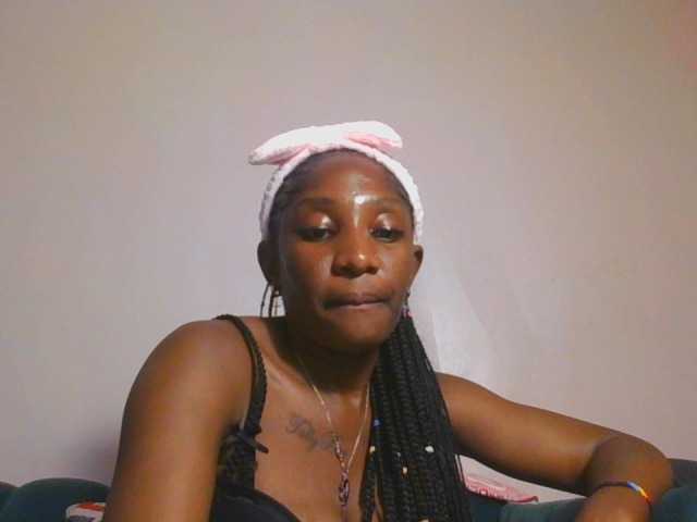 Hornycammy23