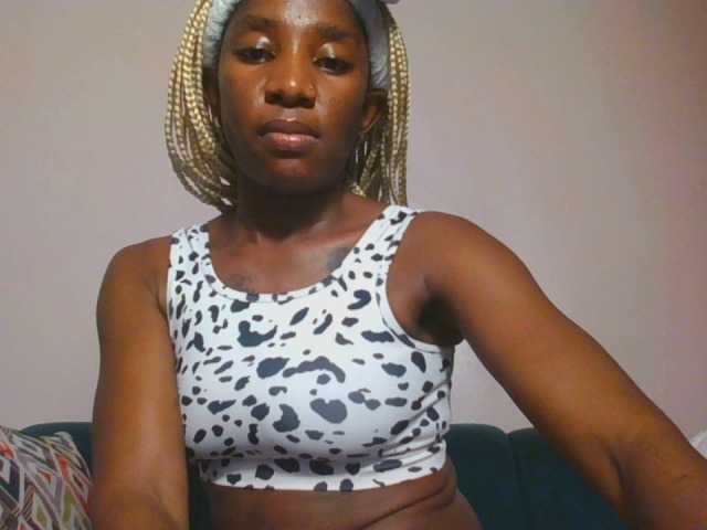 Hornycammy23