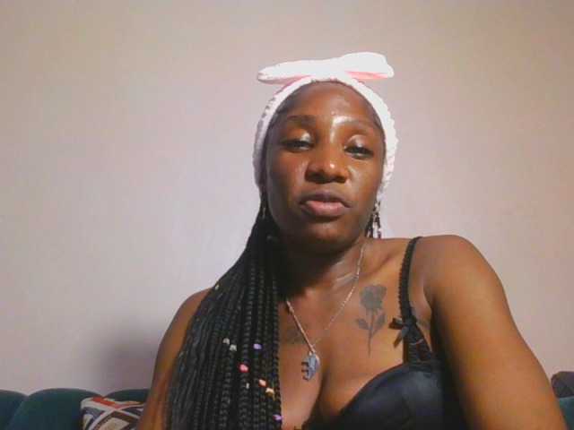 Hornycammy23
