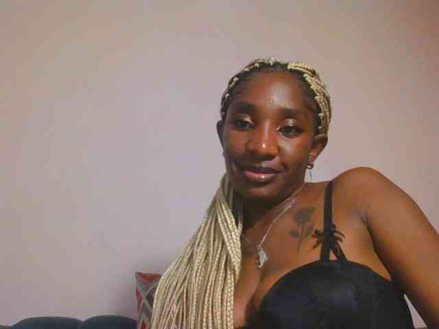 Hornycammy23