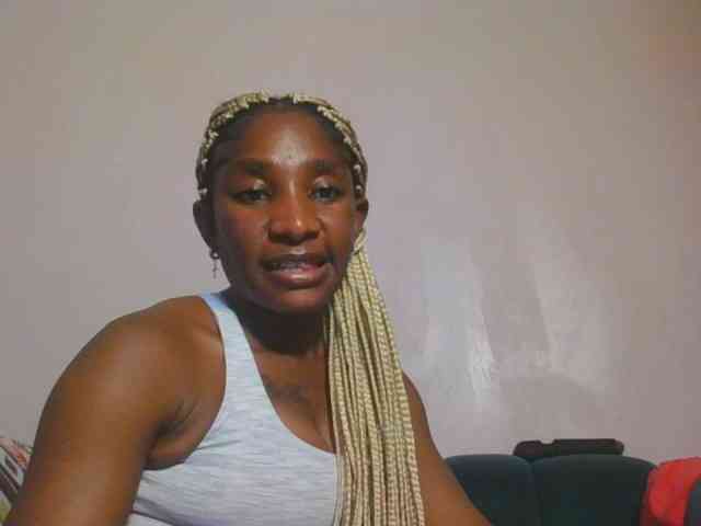 Hornycammy23