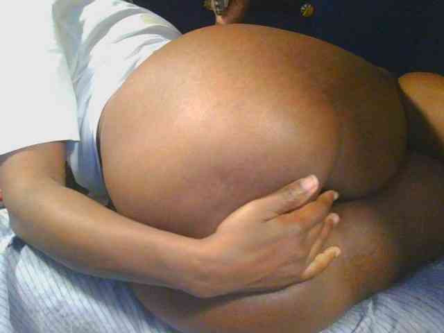 Hornycammy23 webcam