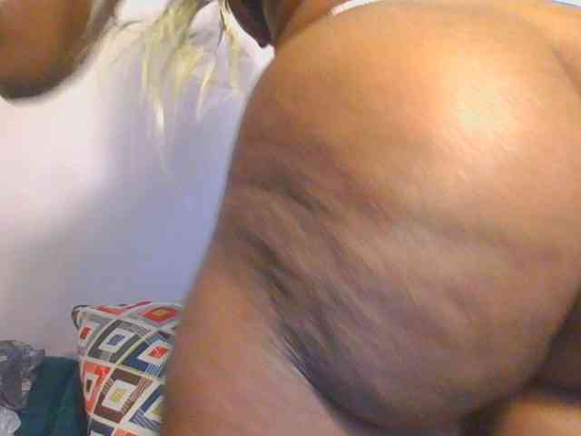 Hornycammy23