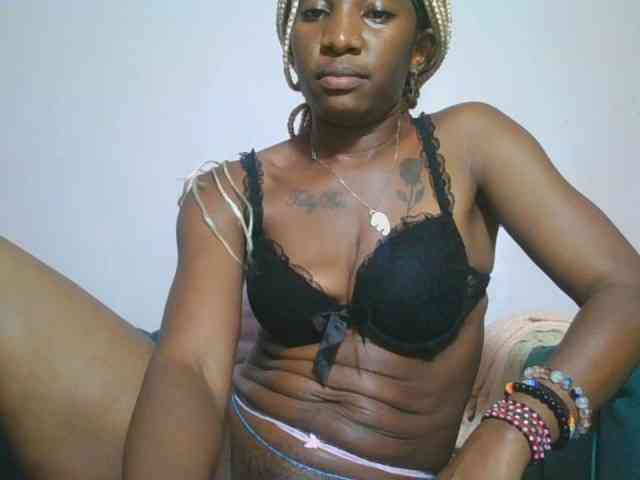 Hornycammy23