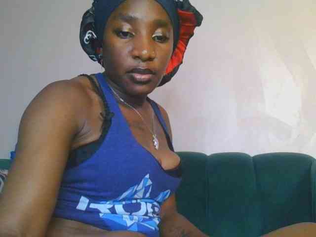 Hornycammy23