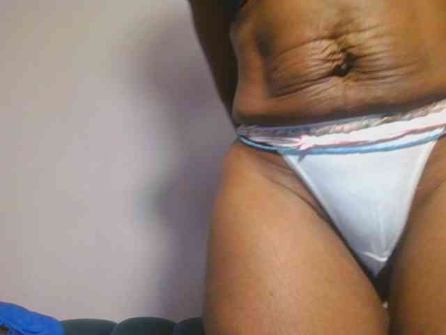 Hornycammy23 webcam