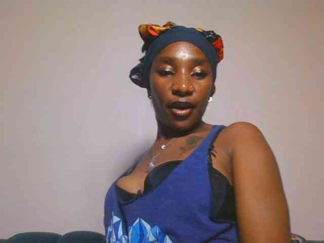 Hornycammy23 Live Webcam on BongaCams