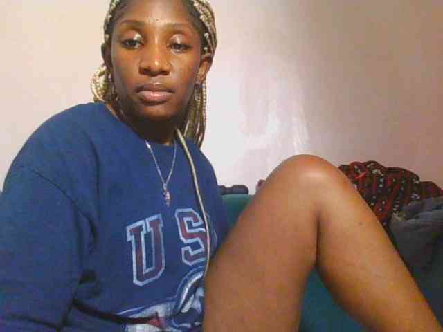 Hornycammy23 webcam
