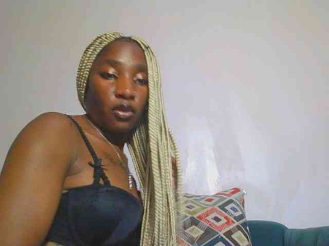 Hornycammy23