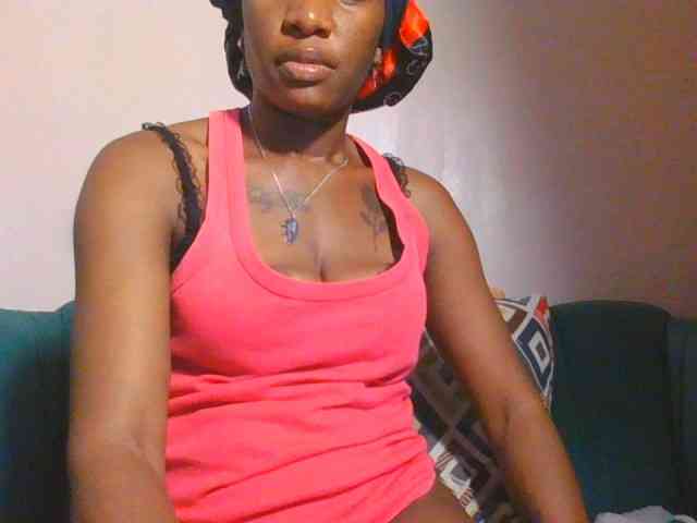 Hornycammy23 webcam