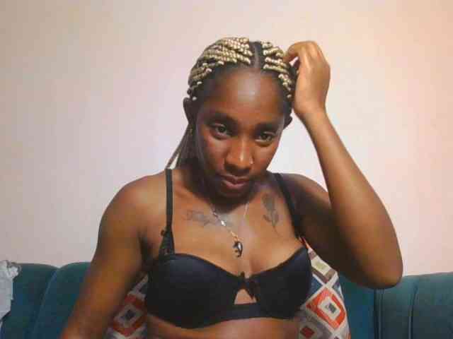 Hornycammy23