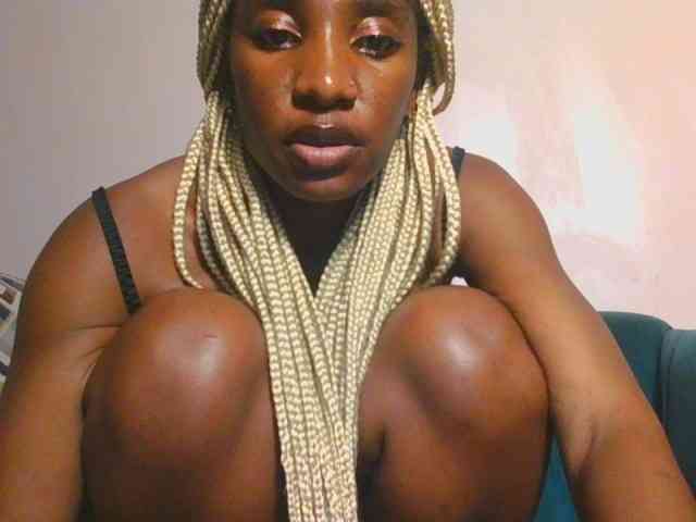 Hornycammy23