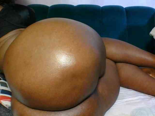 Hornycammy23 webcam