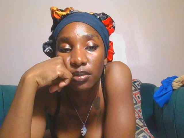 Hornycammy23