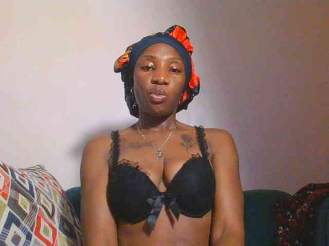 Hornycammy23 webcam