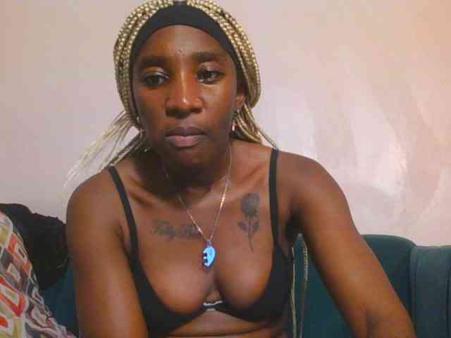 Hornycammy23 Hornycammy23